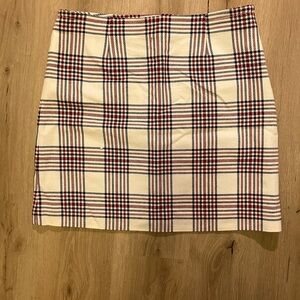 Brooks Brothers White and Red Pencil Mini Skirt for Casual Work
